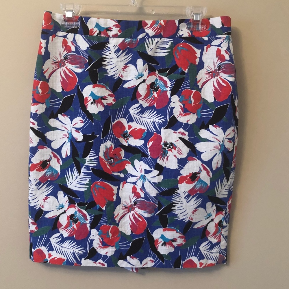 🌸🌴J. Crew Factory Basketweave Pencil Skirt Size 6🌴🌸